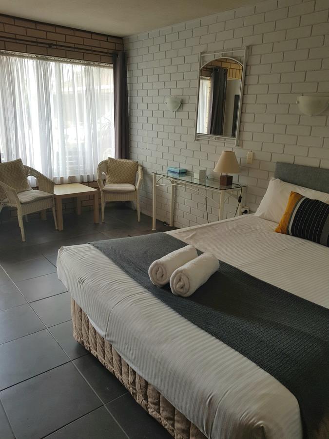 مولولابا Twin Pines Motel المظهر الخارجي الصورة