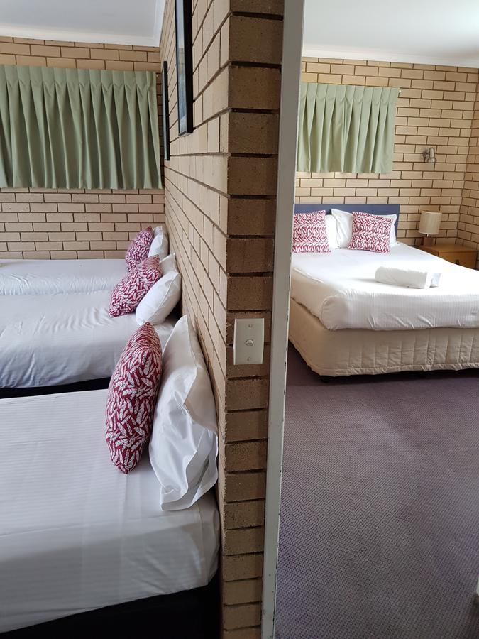 مولولابا Twin Pines Motel المظهر الخارجي الصورة