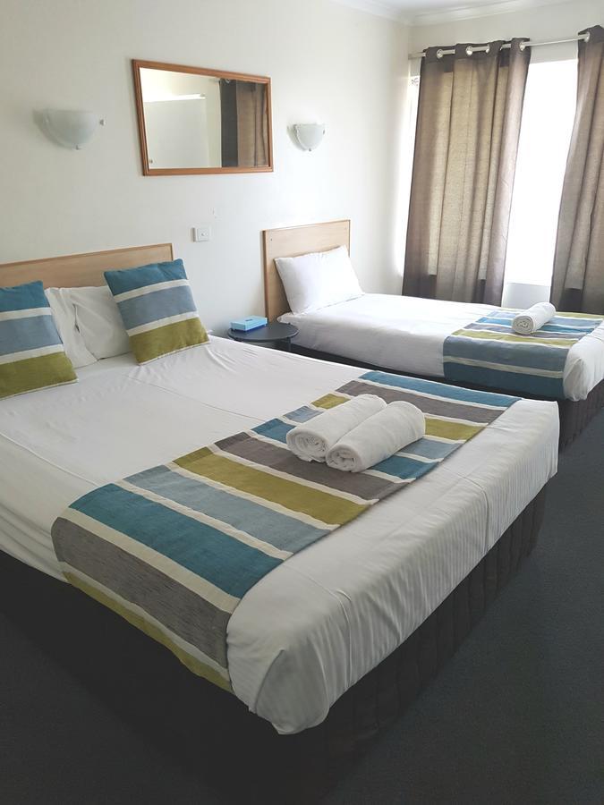مولولابا Twin Pines Motel المظهر الخارجي الصورة