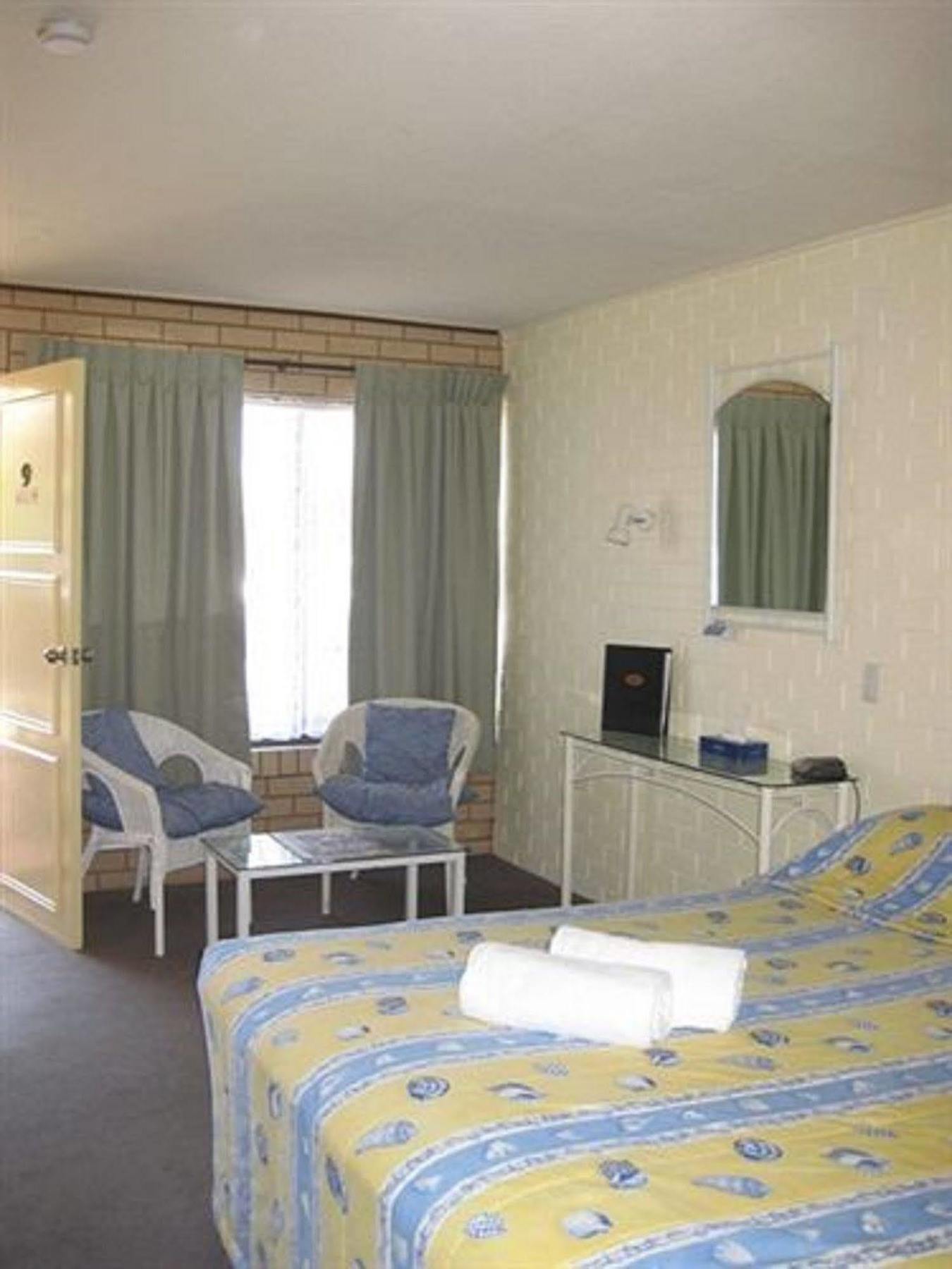 مولولابا Twin Pines Motel المظهر الخارجي الصورة