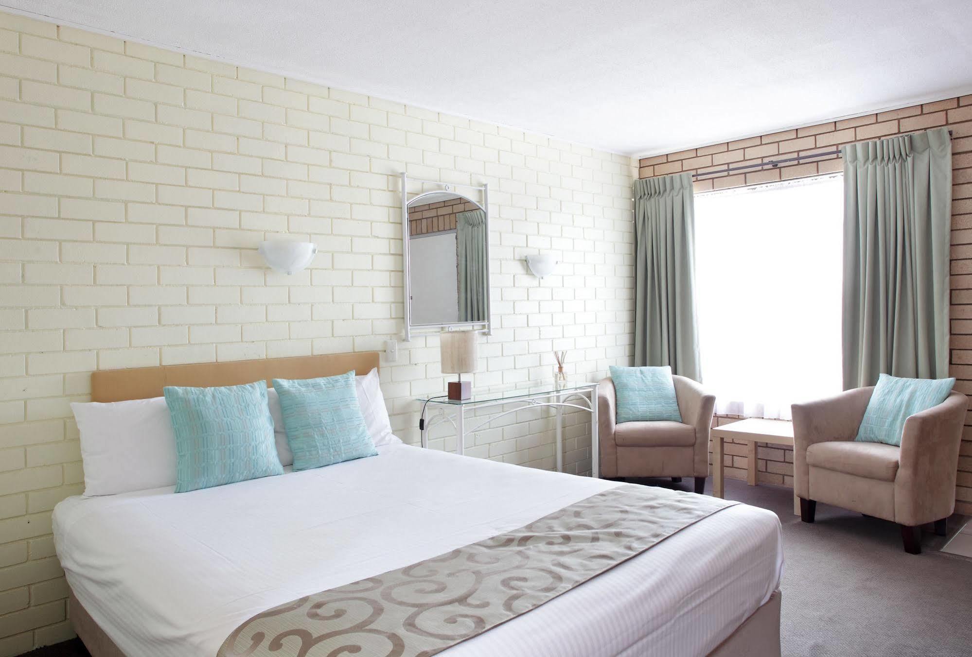 مولولابا Twin Pines Motel المظهر الخارجي الصورة